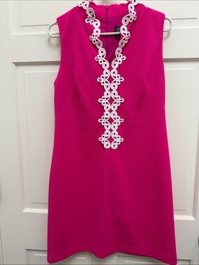 Vince Camuto Bright Pink Sleeveless Shift Dress with White Trim